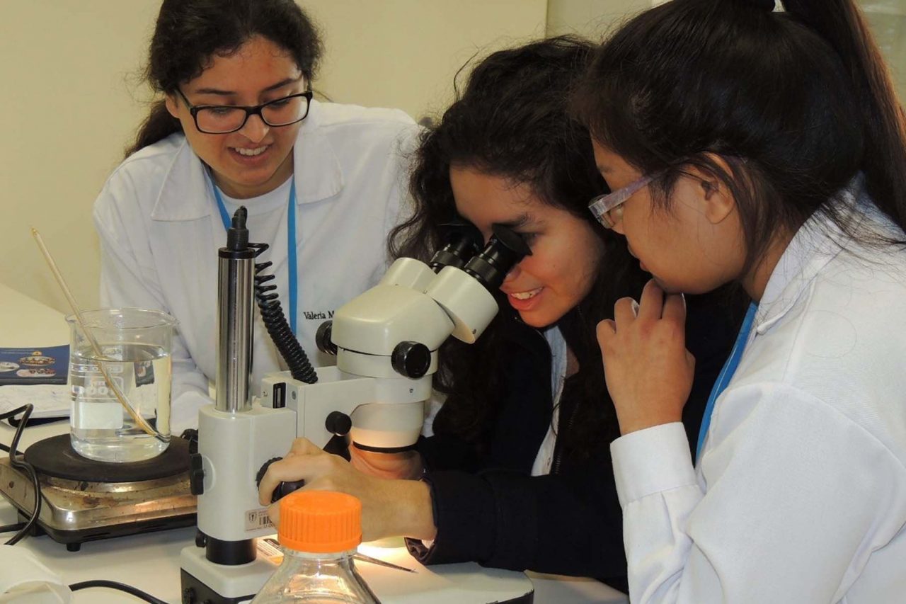 mujeres en ciencia peruanas