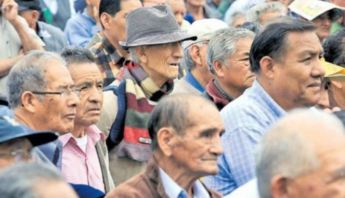 ancianos aqp