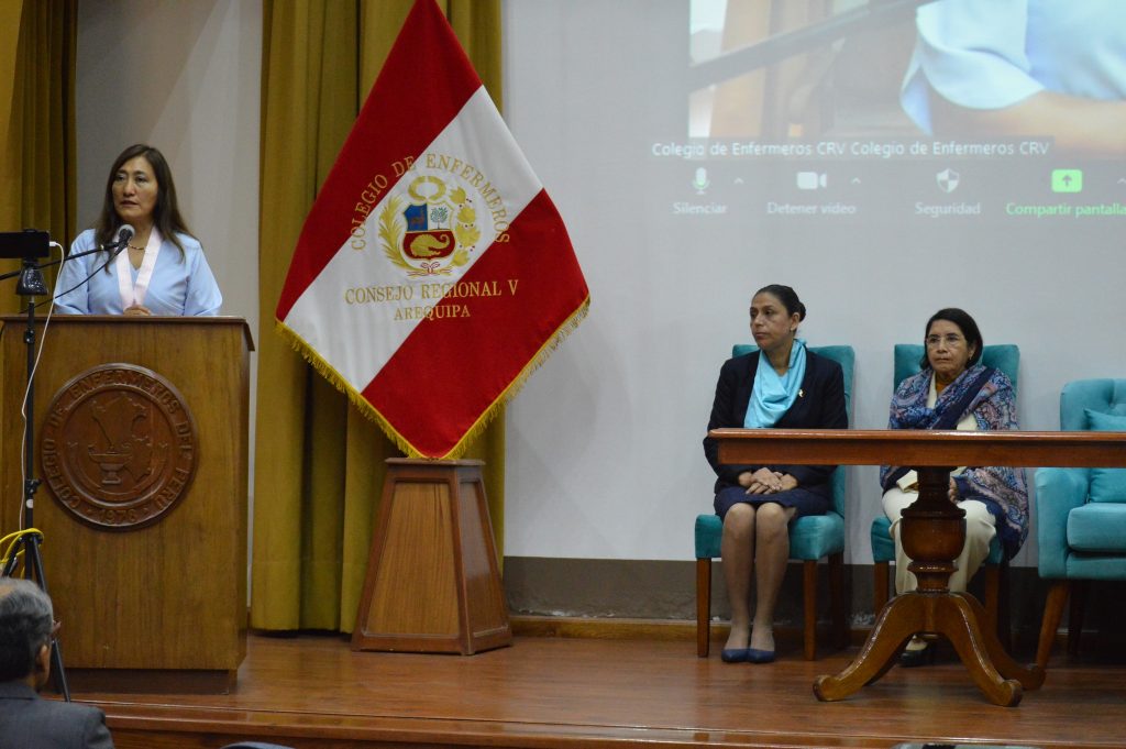 decana chirinos enfermeras