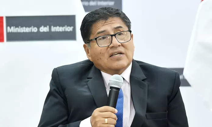 actualidad-varas-presenta-mocion-interpelacion-contra-ministro-malaver-n510158-696x418-1113347
