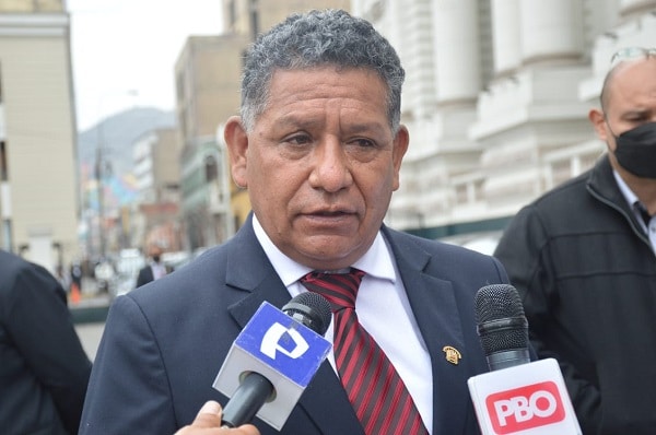 d5429-esdras-medina
