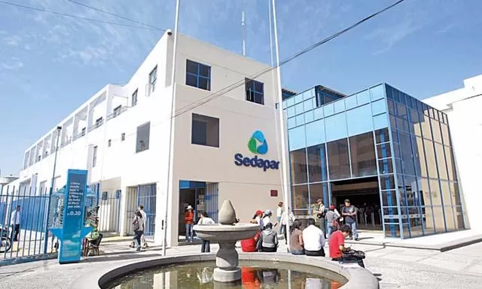 peru-arequipa-sedapar-anuncio-que-mejoras-agua-potable-aumentarian-tarifas-n158345-696x418-128119 (1)