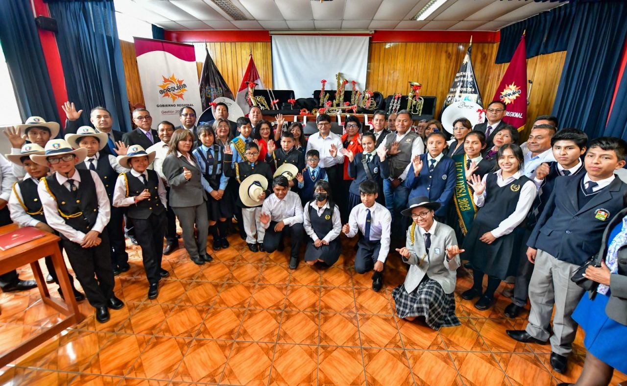 colegios-con-instrumentos