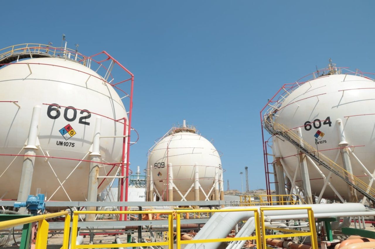 c1aa3f50-964d-44f3-a085-7039bfa81ae1