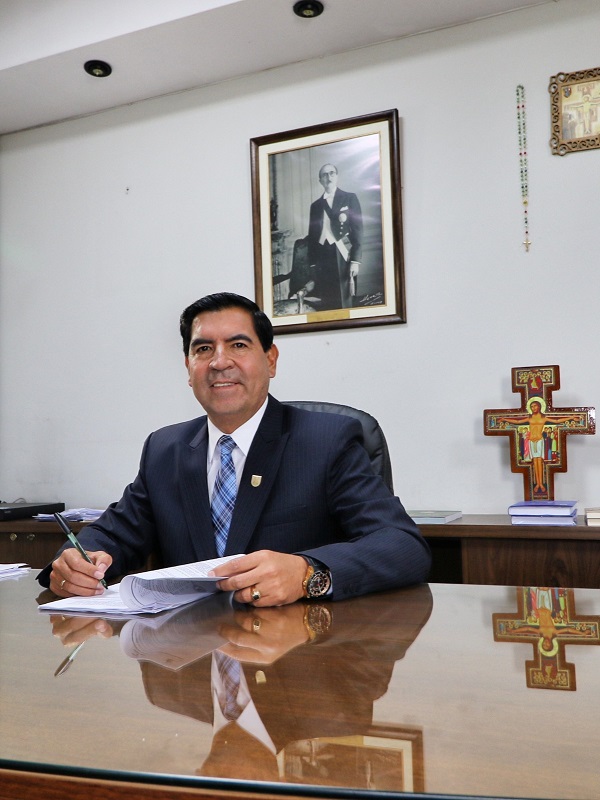 Sr- Alcalde Fredy Zegarra