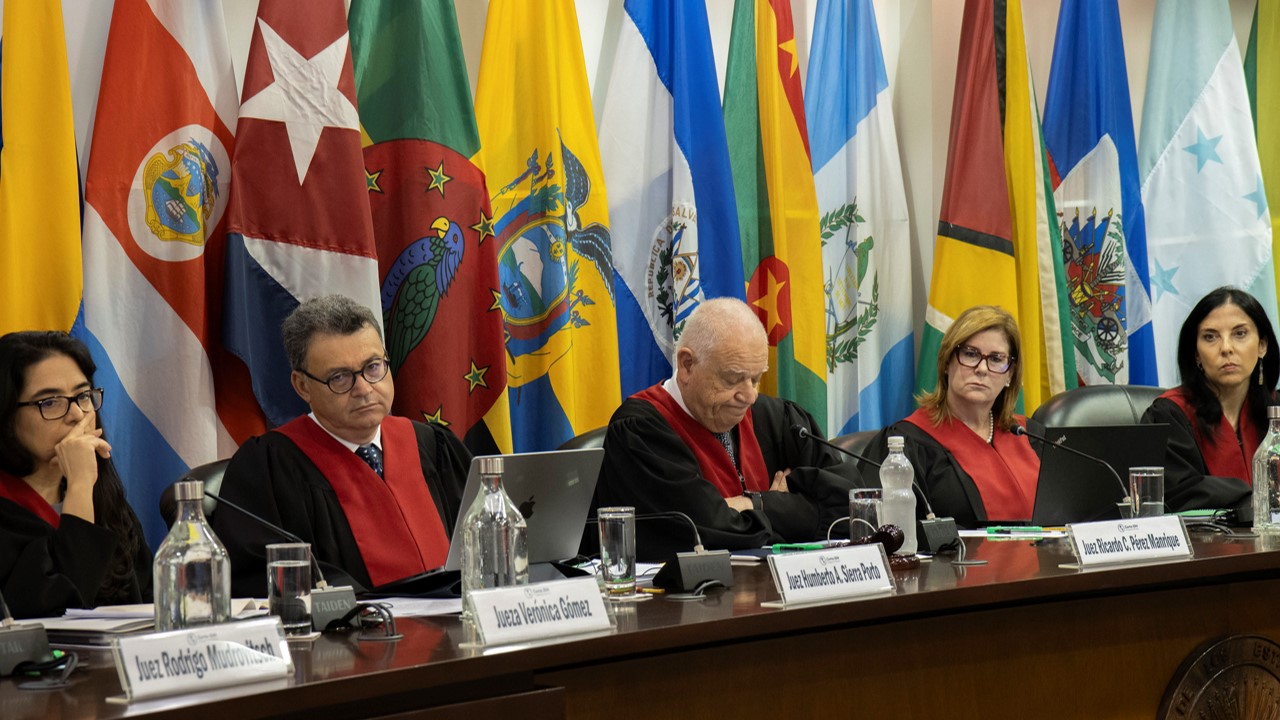 6-El-tiempo-pasa-la-jurisprudencia-queda.-Las-sentencias-de-2023-de-la-Corte-Interamericana-de-Derechos-Humanos