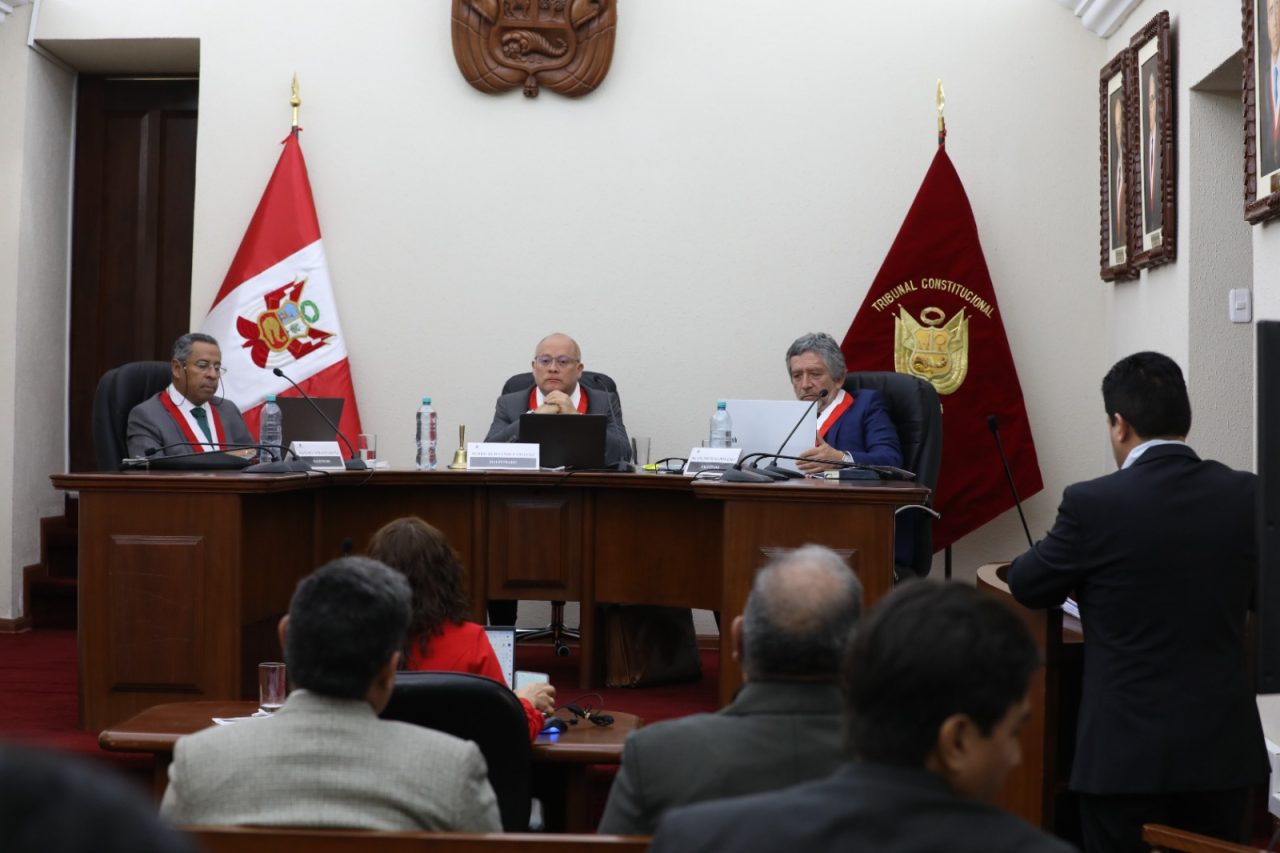 Sala-Primera-sesiono-en-Arequipa_1